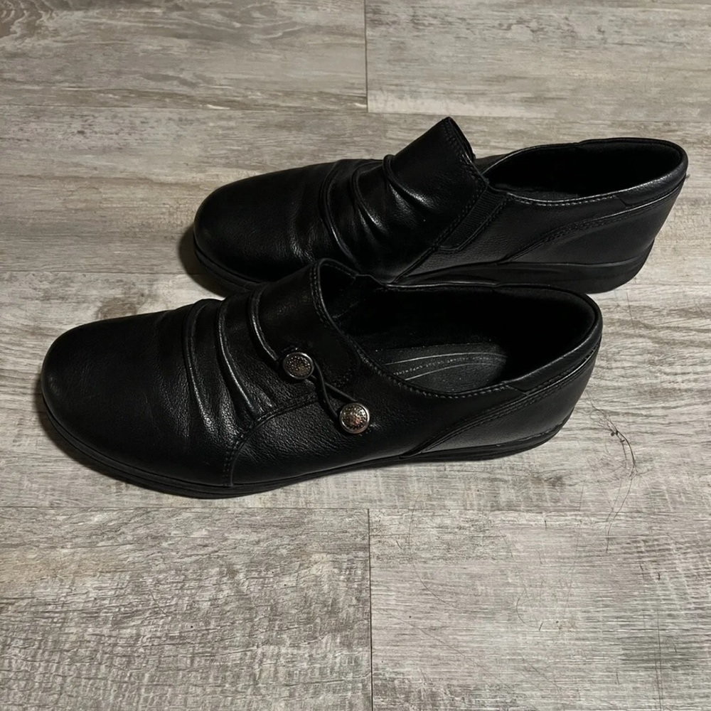 True shoes Women, Size 8,5